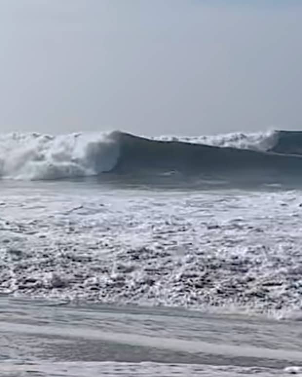 WATCH 10 Best Waves Surfed During El Ni o Super Swell at