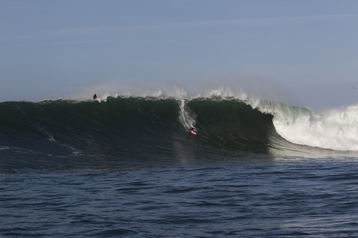 Photo Gallery: Oregon Goes Off - Surfer