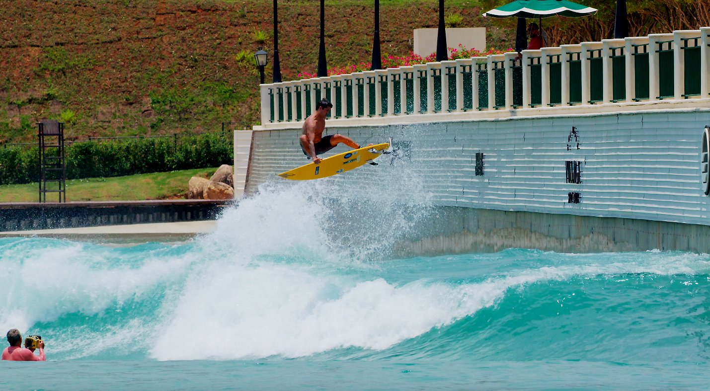 Watch: The Fabulous Pupo Brothers Take Freshwater Flight