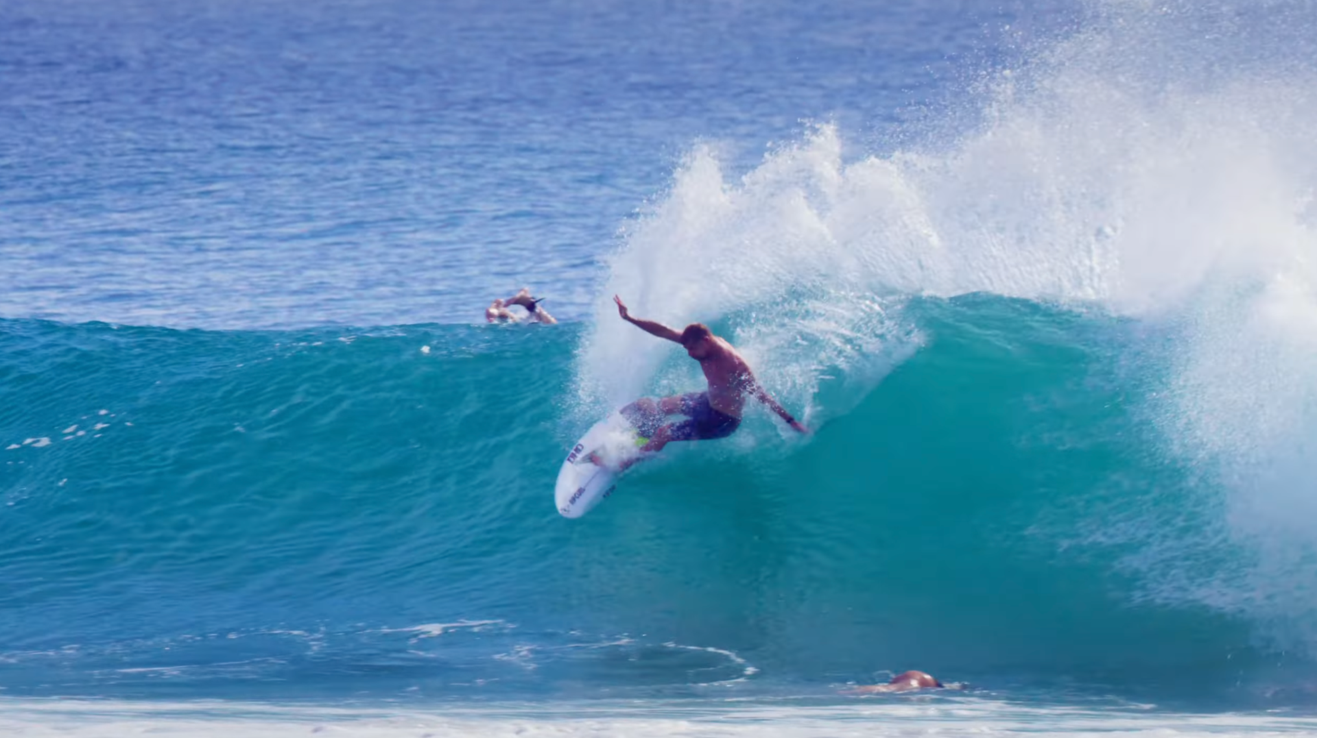 THC DHDショートボードアメリカ国旗サーフボード☆MICK FANNING☆ Mick Fanning Has a New Go-To Surfboard - Surfer