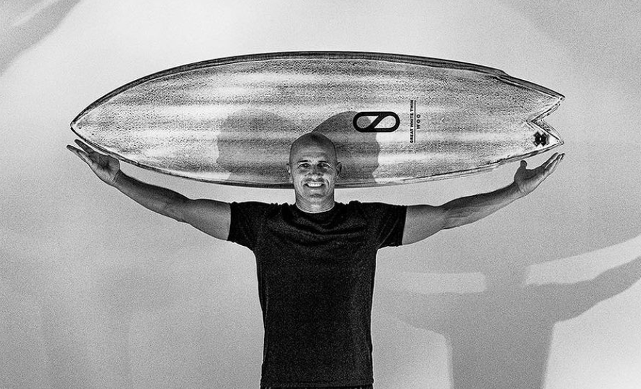 Kelly Slater Surfs Great White Shark-Inspired Twin Fin at Kelly Slater Surfs Great White Shark-Inspired Twin Fin at