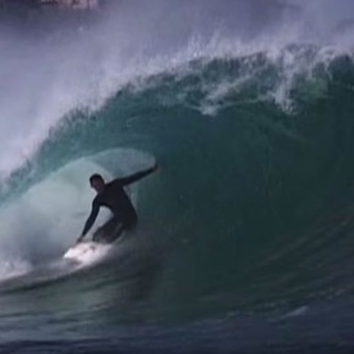 andy-irons-mundaka-768x409-1.jpg