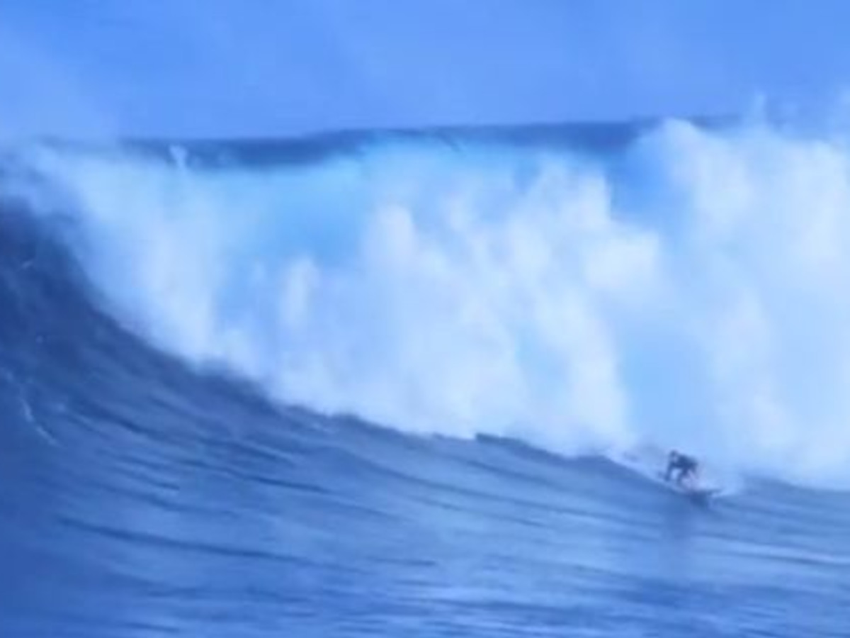 Isaac Stant // Maui // 0:51 - Surfer