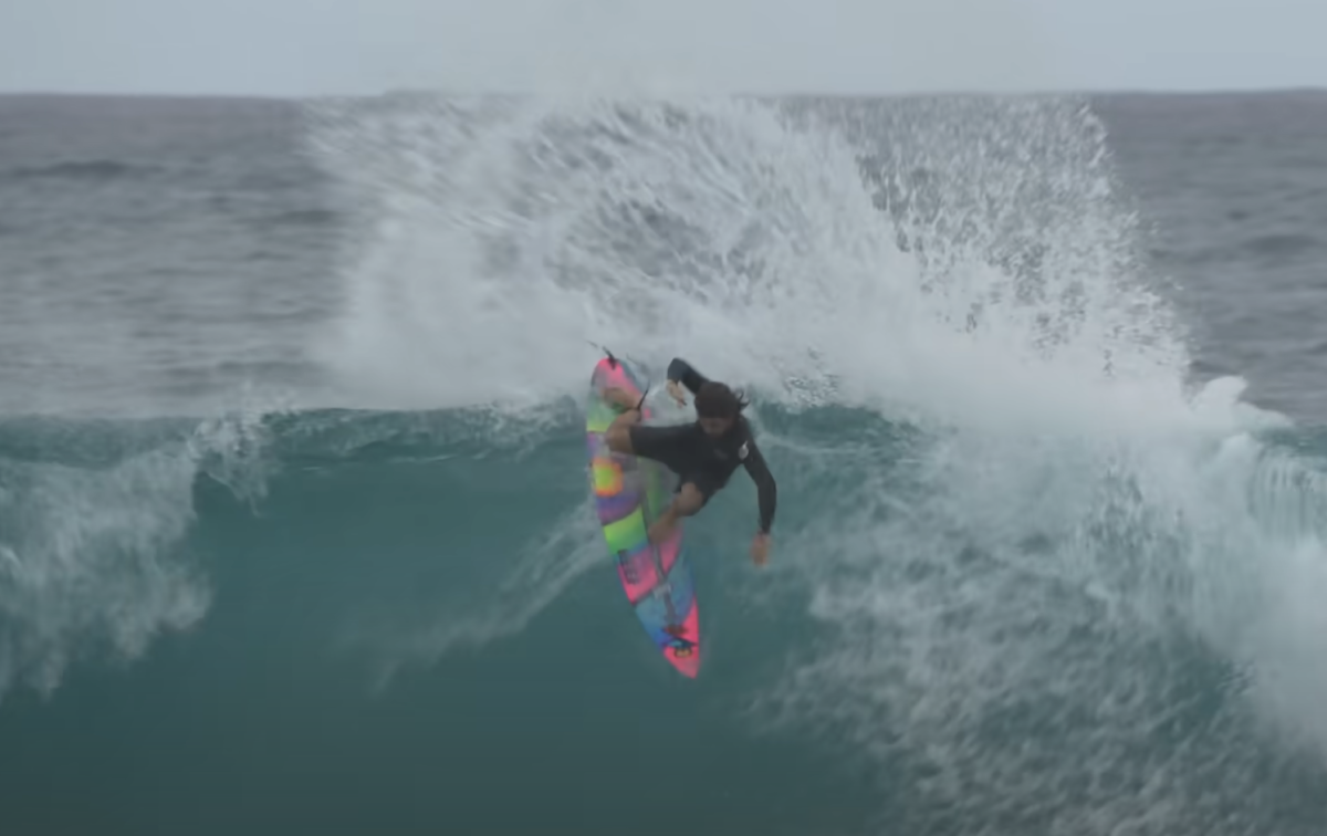 Watch Mason Ho Ride a 30-Second Wave on Oahu’s North Shore
