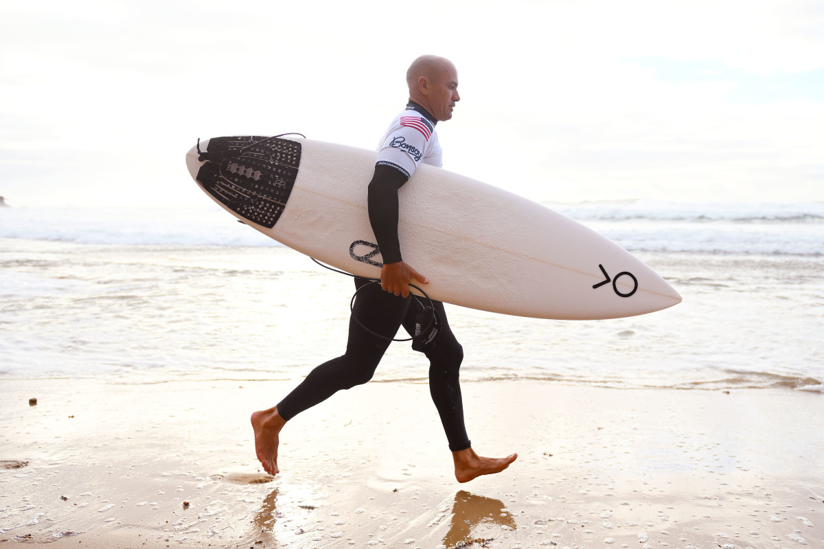 Firewire Surfboards and Slater Designs Commit to Plastic Free Shipping