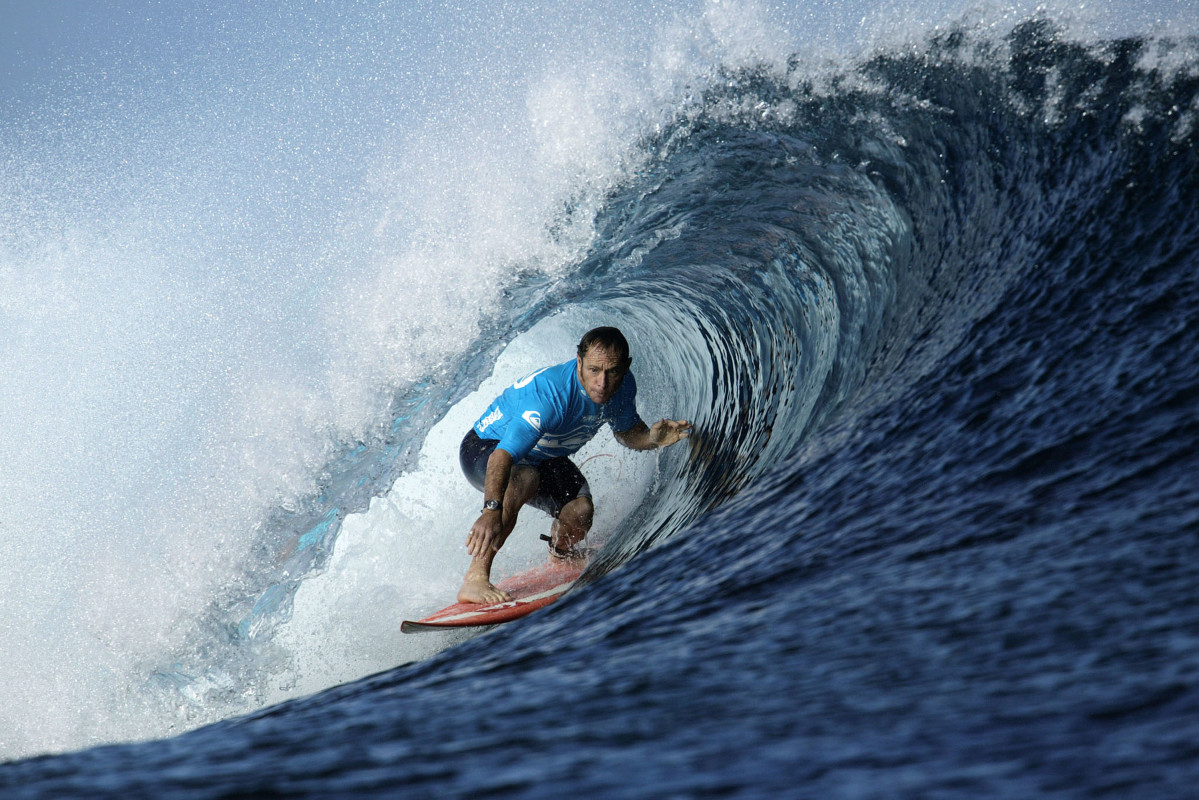 Nathan Hedge surfing at Cloudbreak in 2005