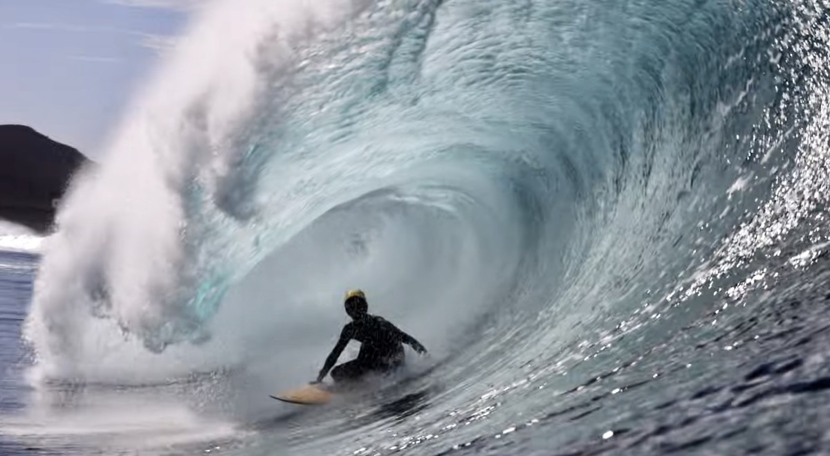 Meet the 17-Year-Old Surfer Who Impressed Noa Deane