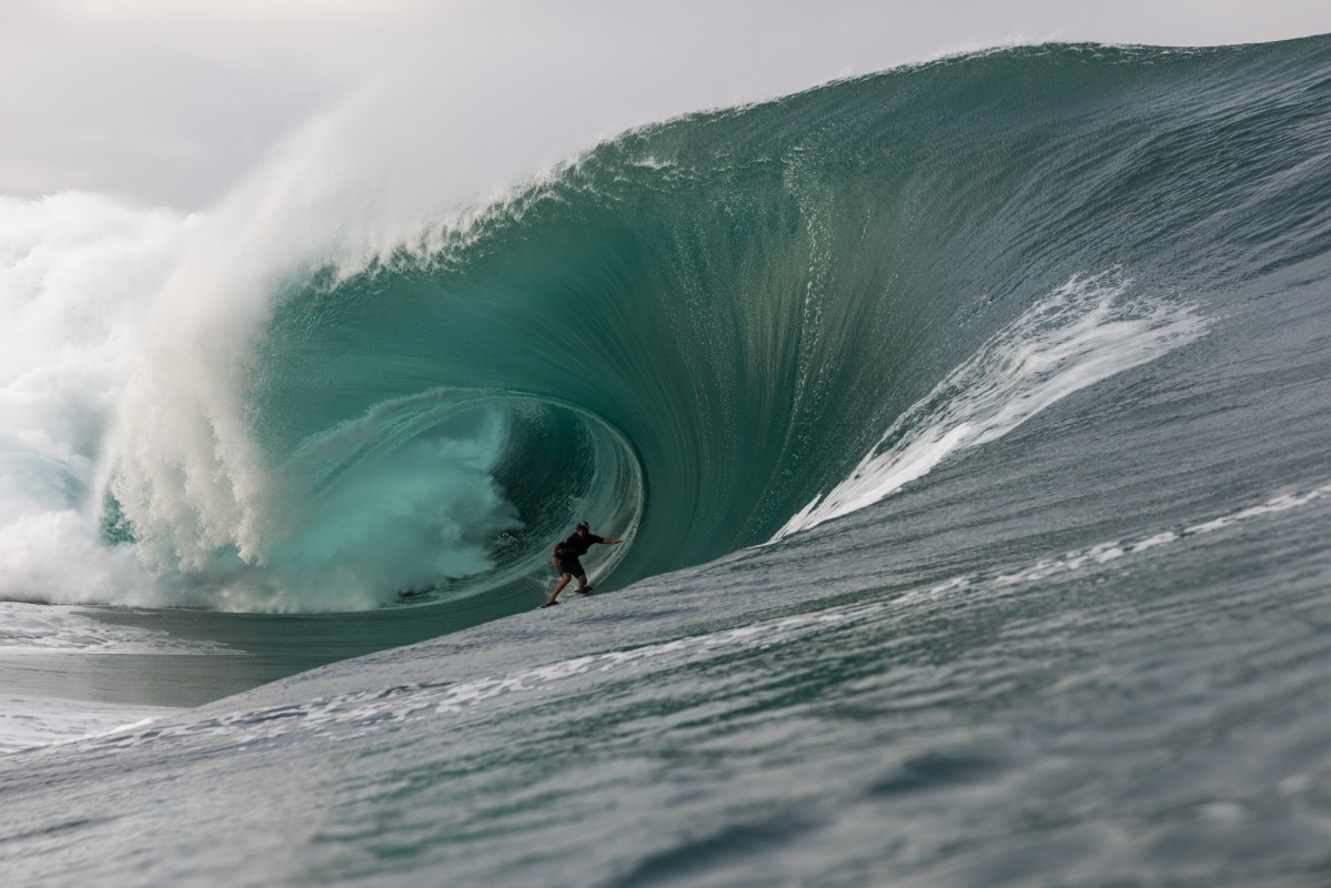 Lucas Chianca Surfing