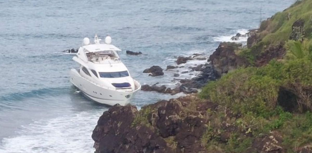 yacht ran aground