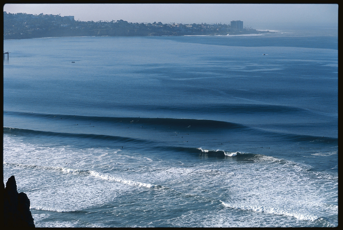 Blacks beach surf hotsell