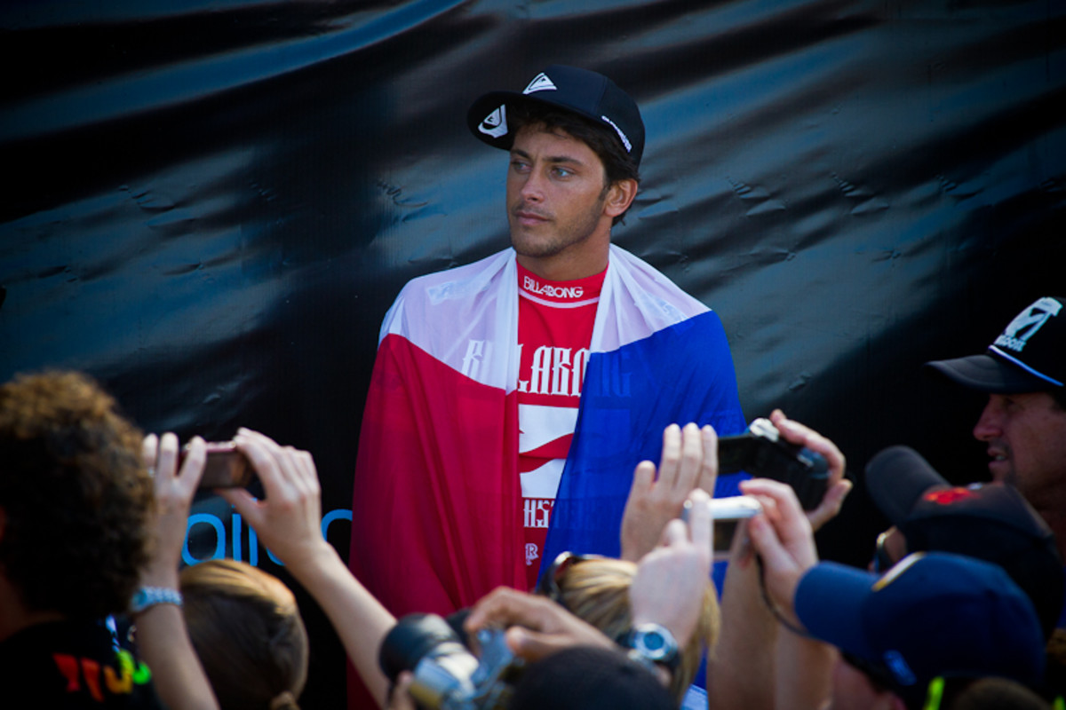 Pipe Masters Final Day Surfer