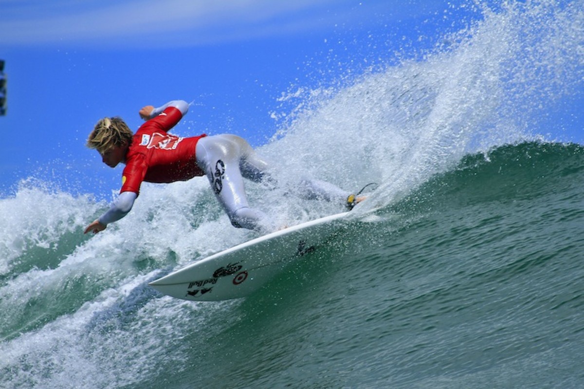 kolohe-andino-wins-the-asp-6-star-quiksilver-brazil-open-of-surfing