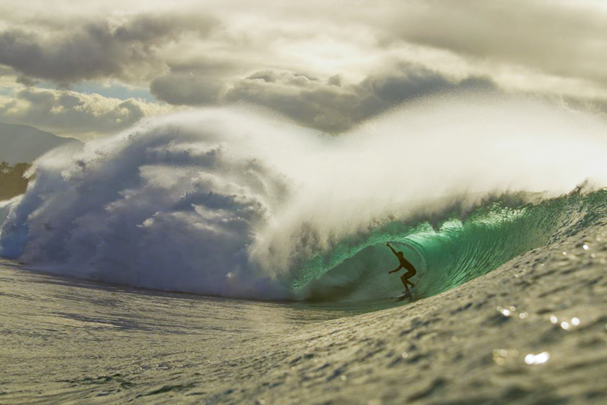 Zak Noyle Billy Kemper, Pipeline Surfer