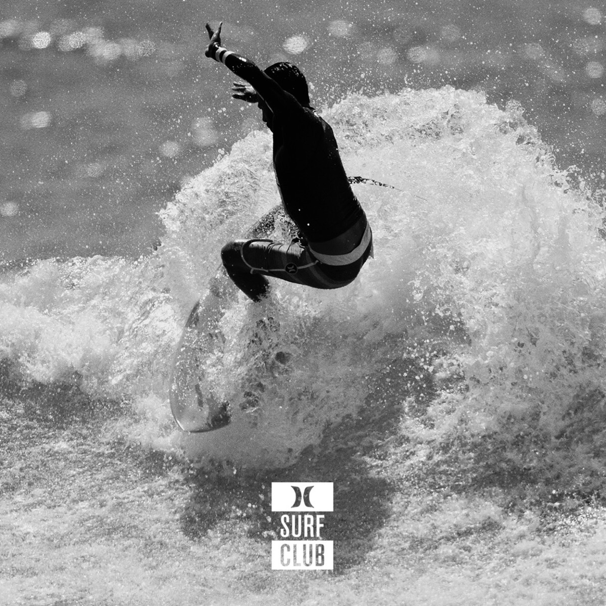 I Tested the Hurley Surf Club Surfer