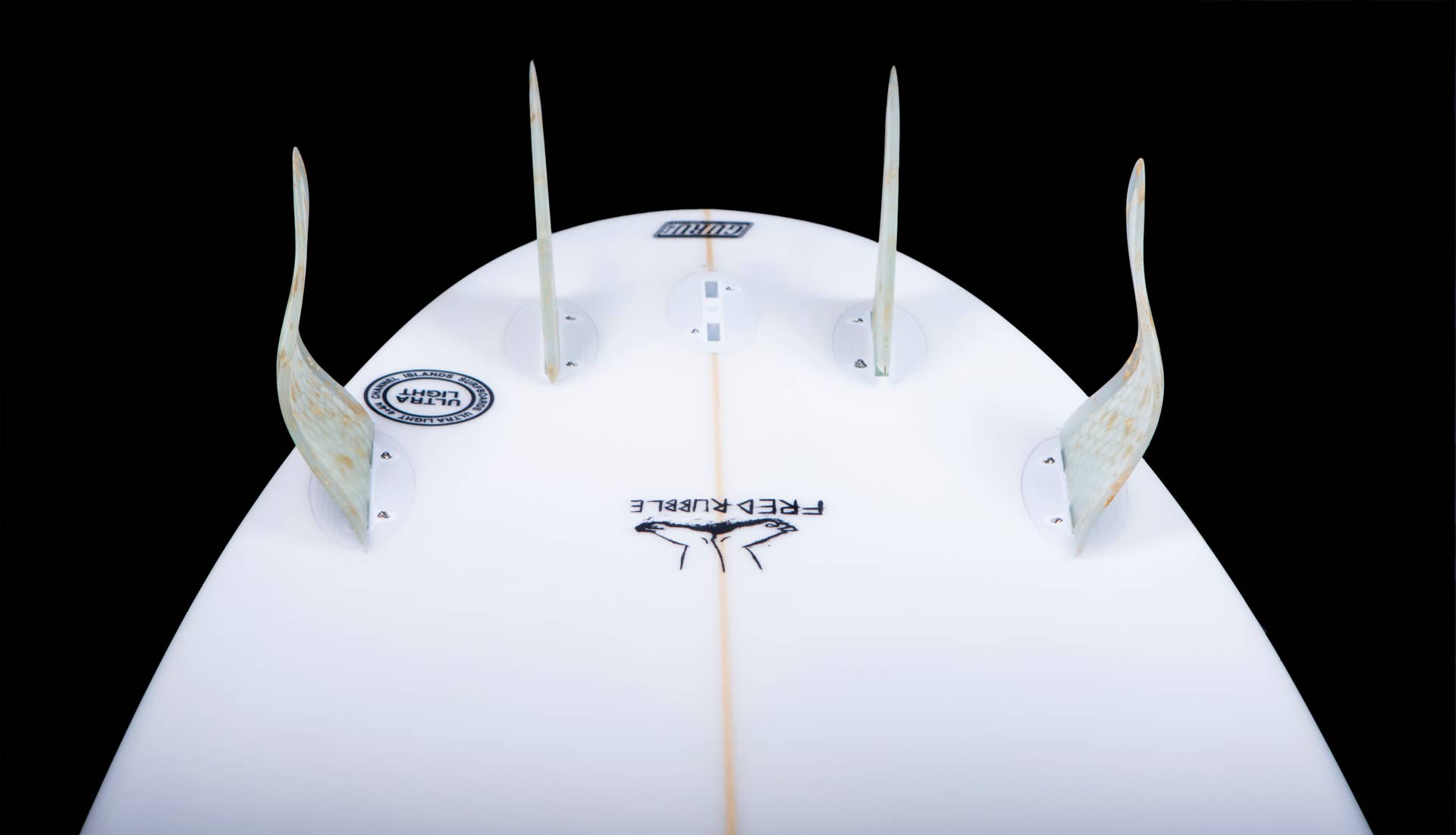 Design Forum An Alternative HighPerformance Fin Surfer