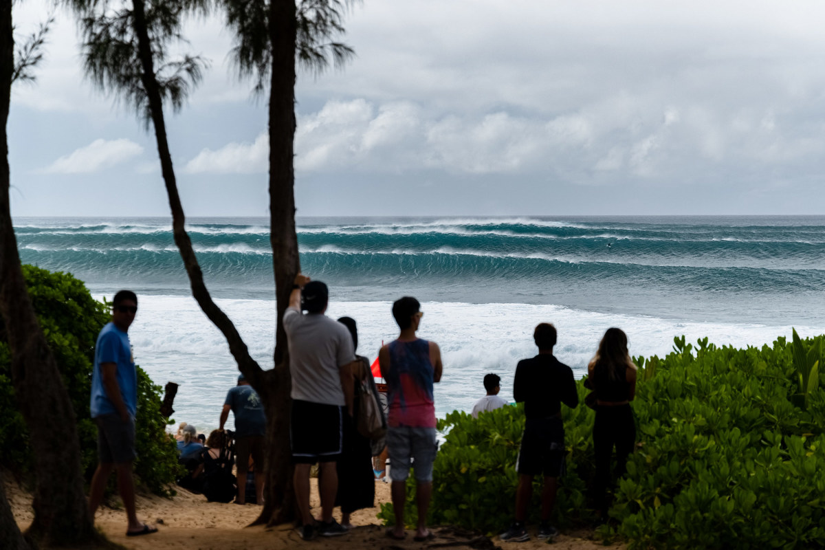 Photo Gallery Pipeline, the World's Most Documented (and Dangerous