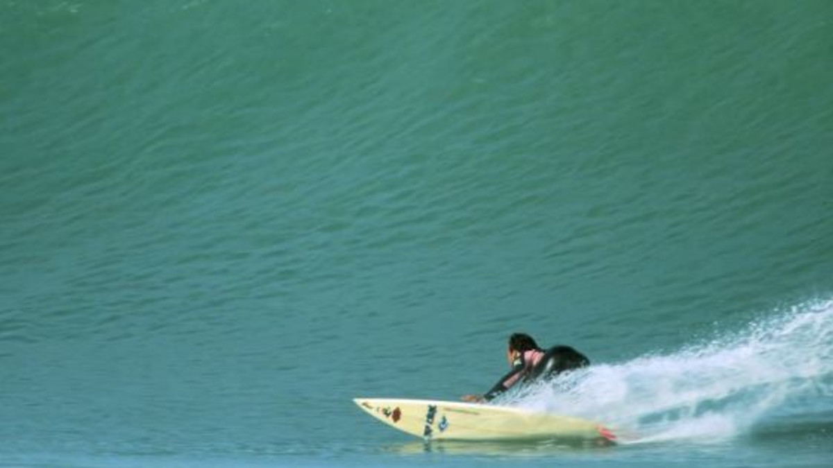 Tom Curren // Jeffrey's Bay // 3:45 - Surfer