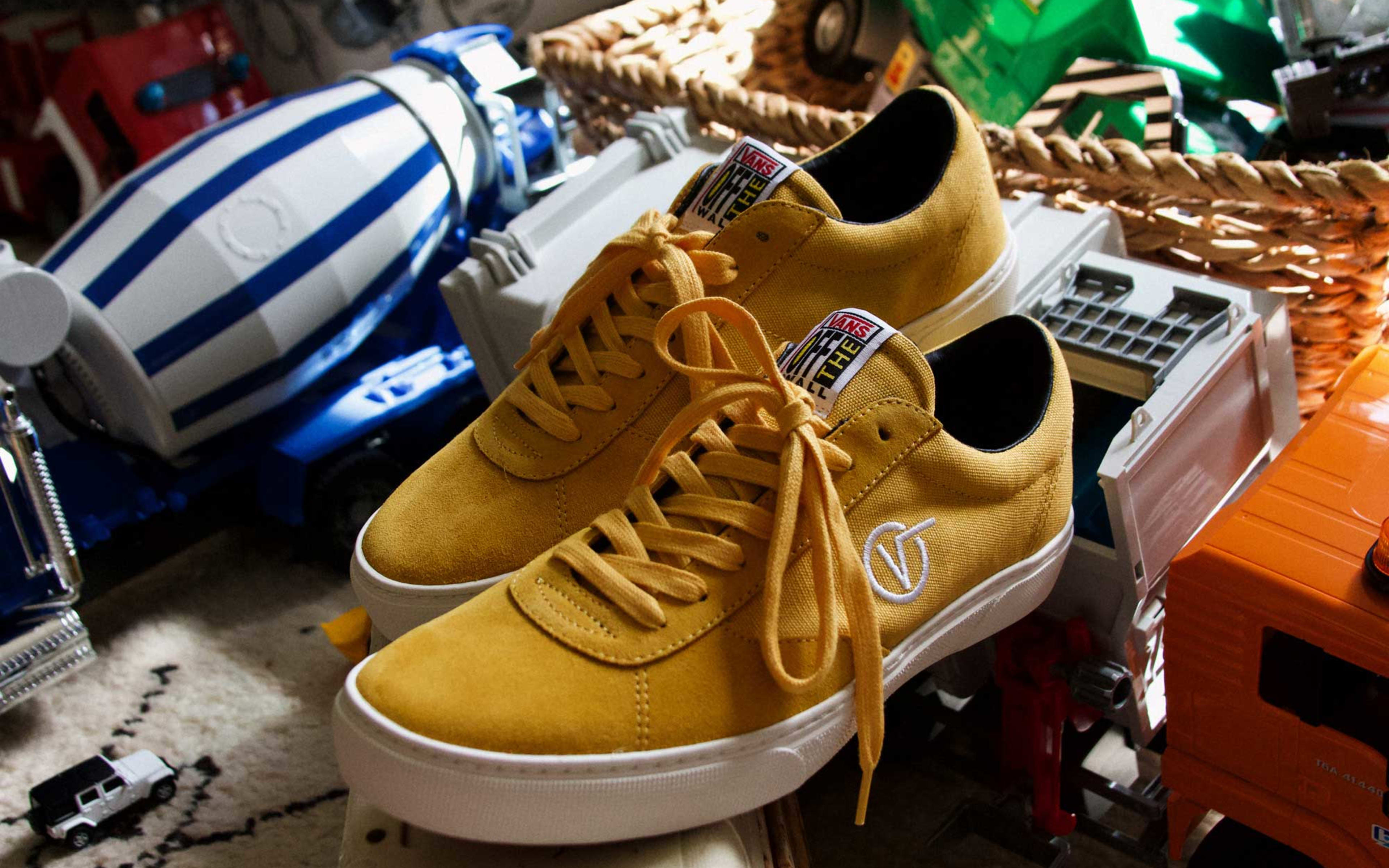 The Vans Paradoxxx Style s Retro Spirit is All in the Details