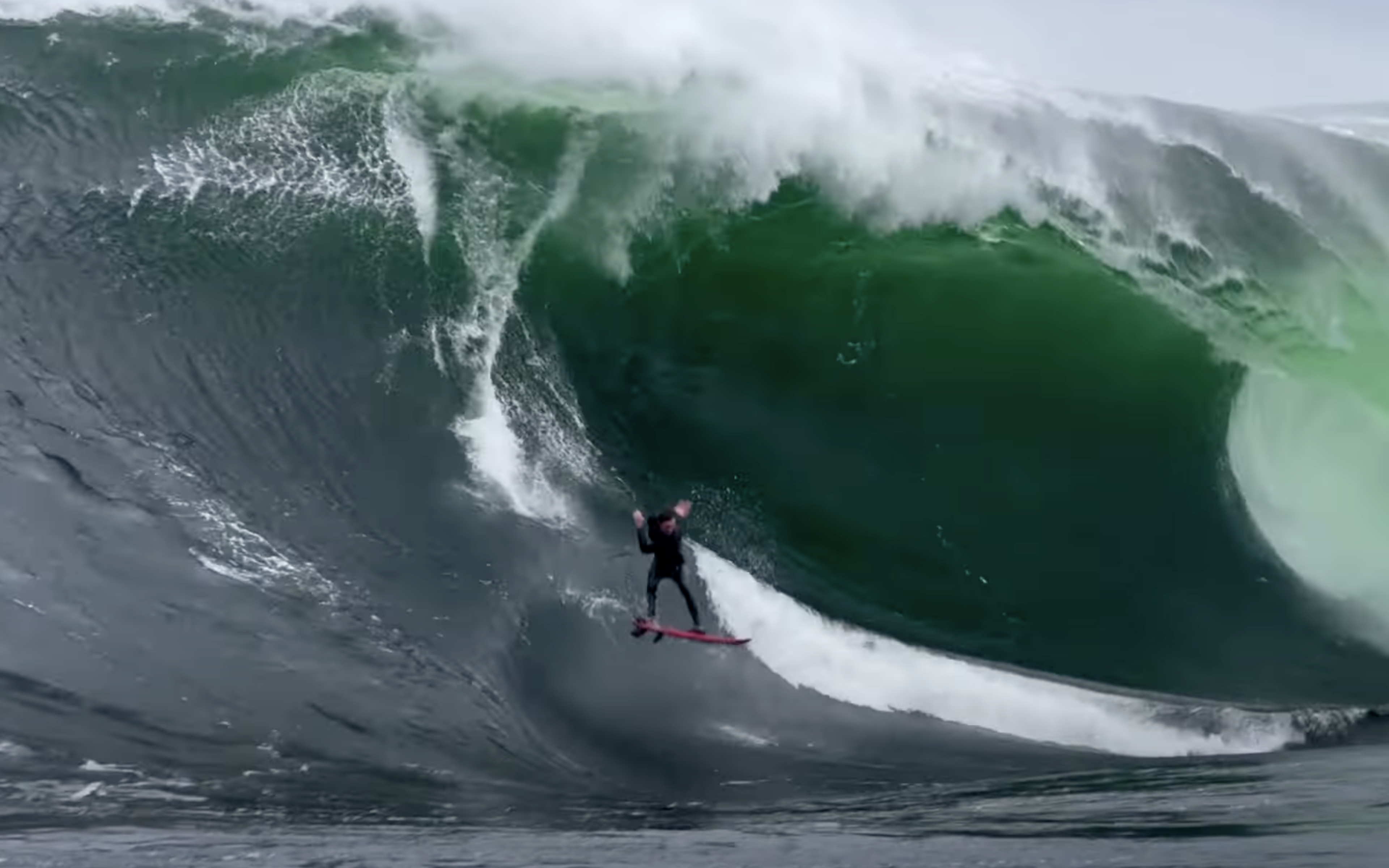 Local Tasmanian Lunatics Tackle Wild and Unruly Shipstern Bluff