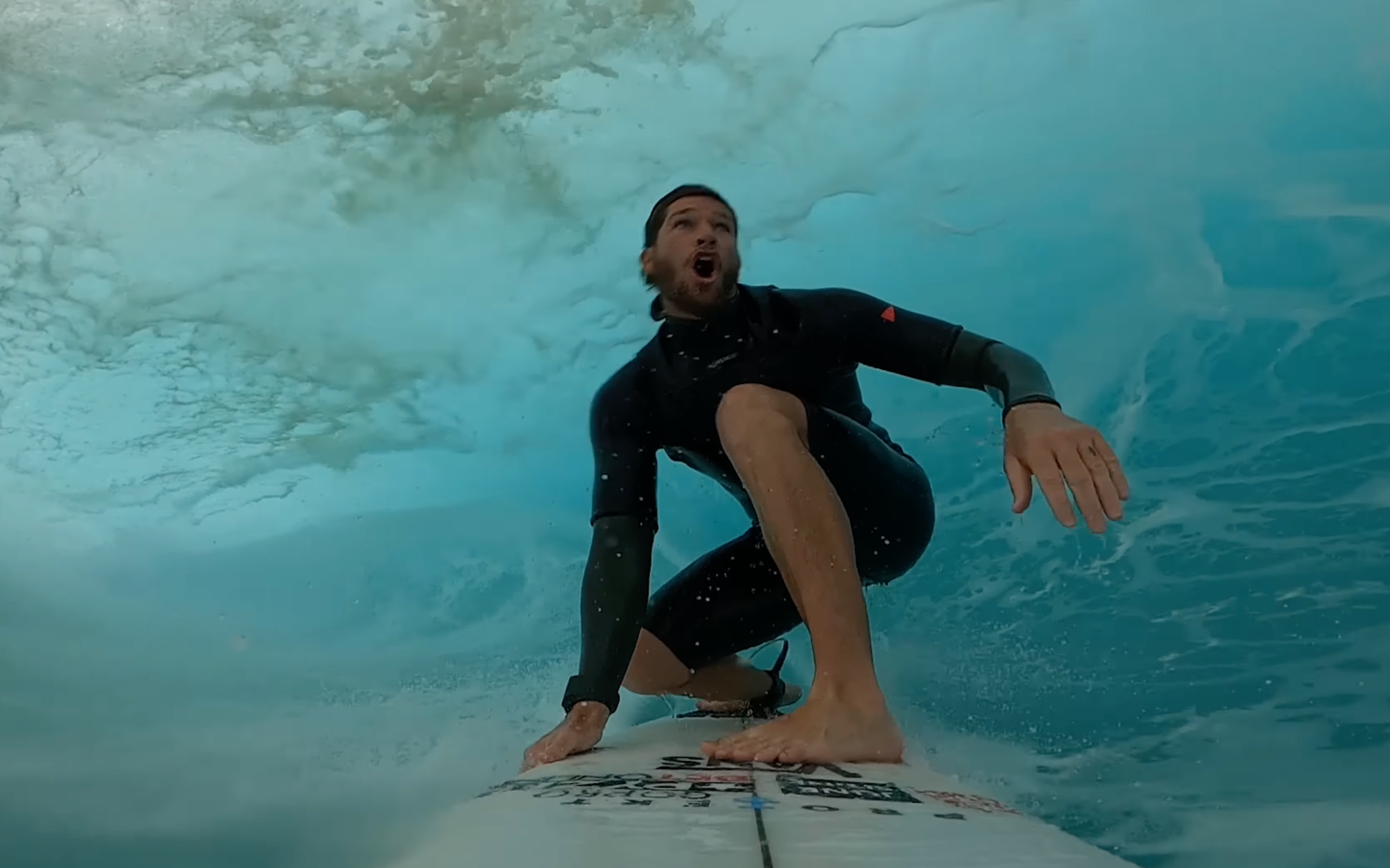 Florence Brothers Surf and Get Worked by North Shore Sandbar