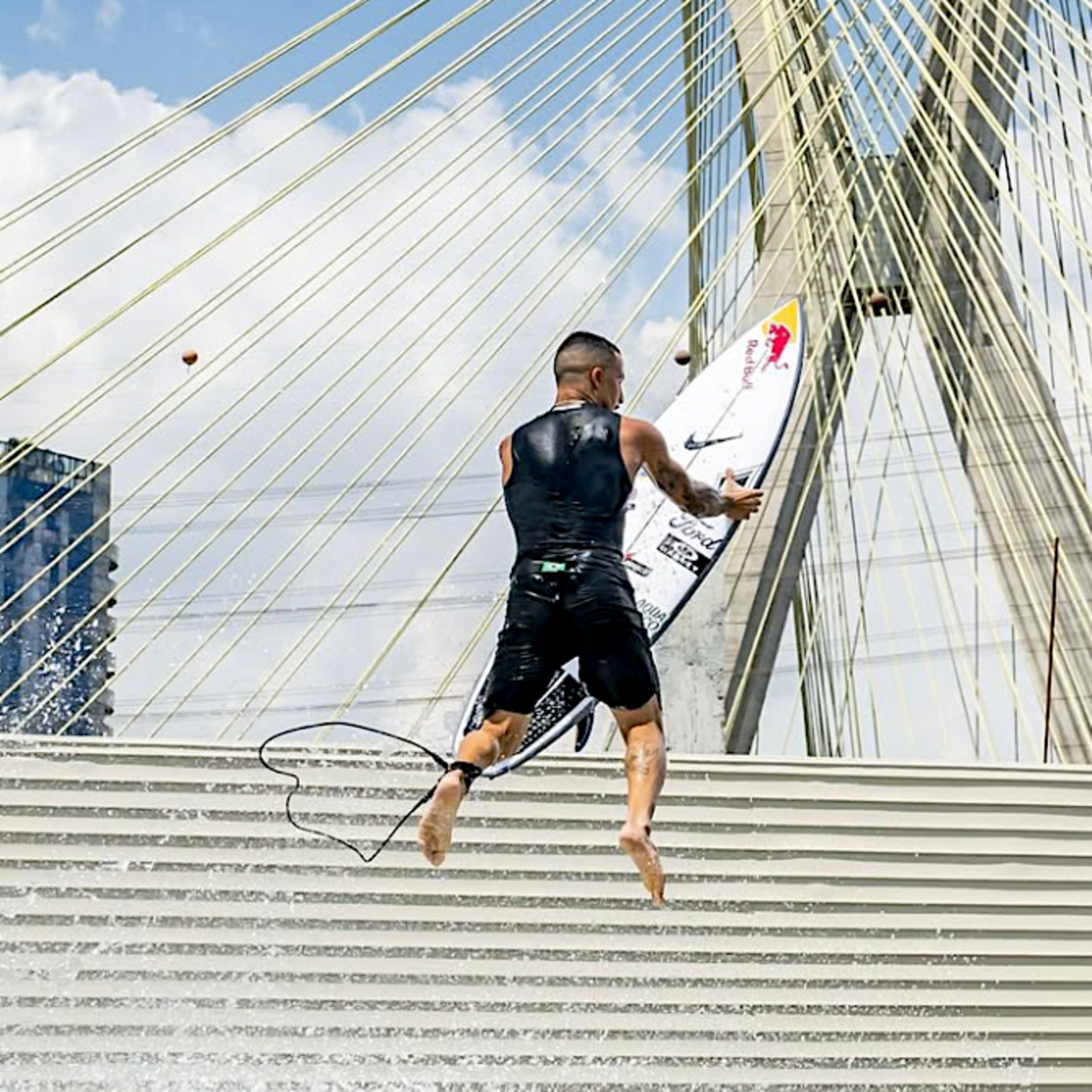 Italo Ferreira Backflips at New Brazil Wave Pool (Video) - Surfer
