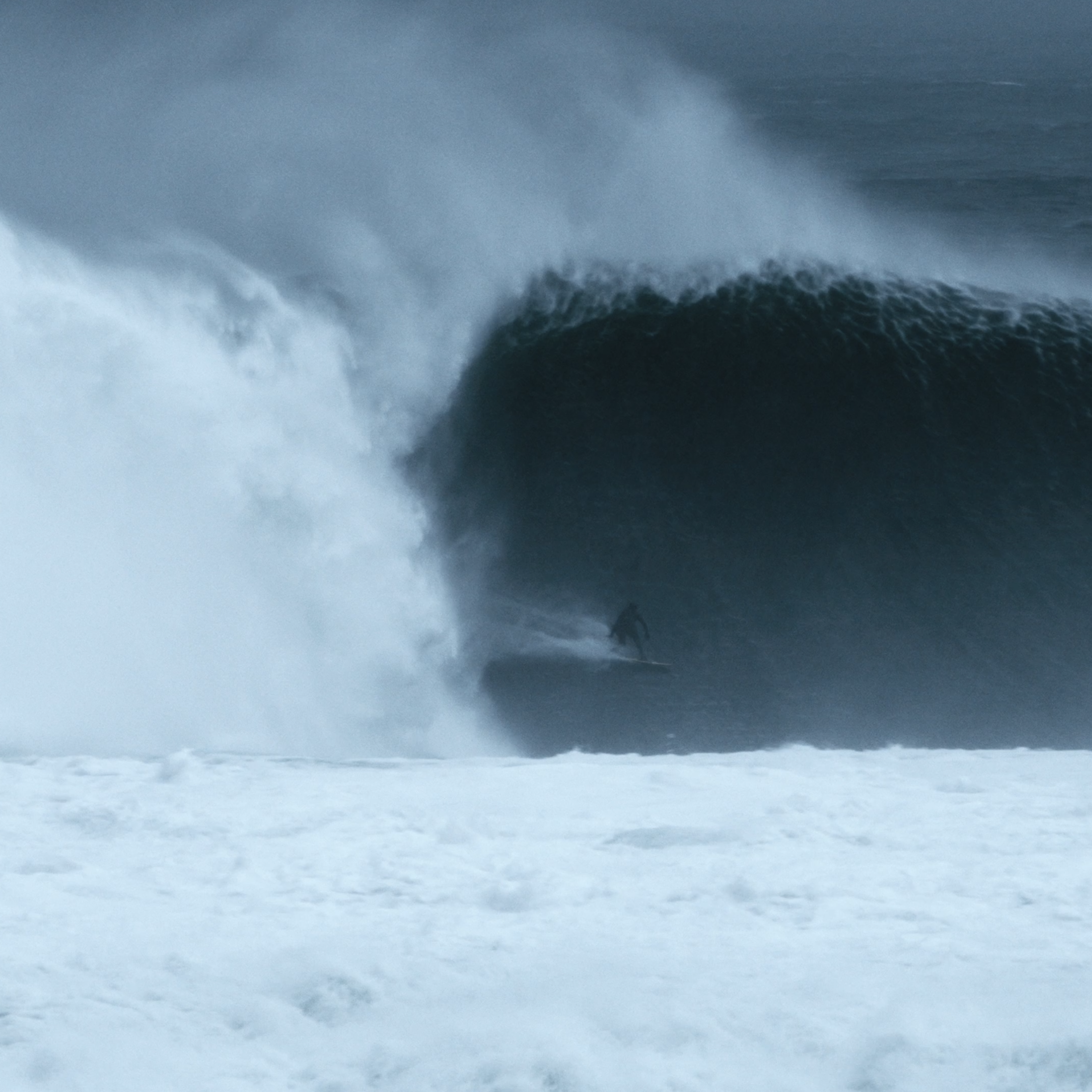 60 Foot” Waves Blast California Coast, Wreak Havoc (Video) - Surfer