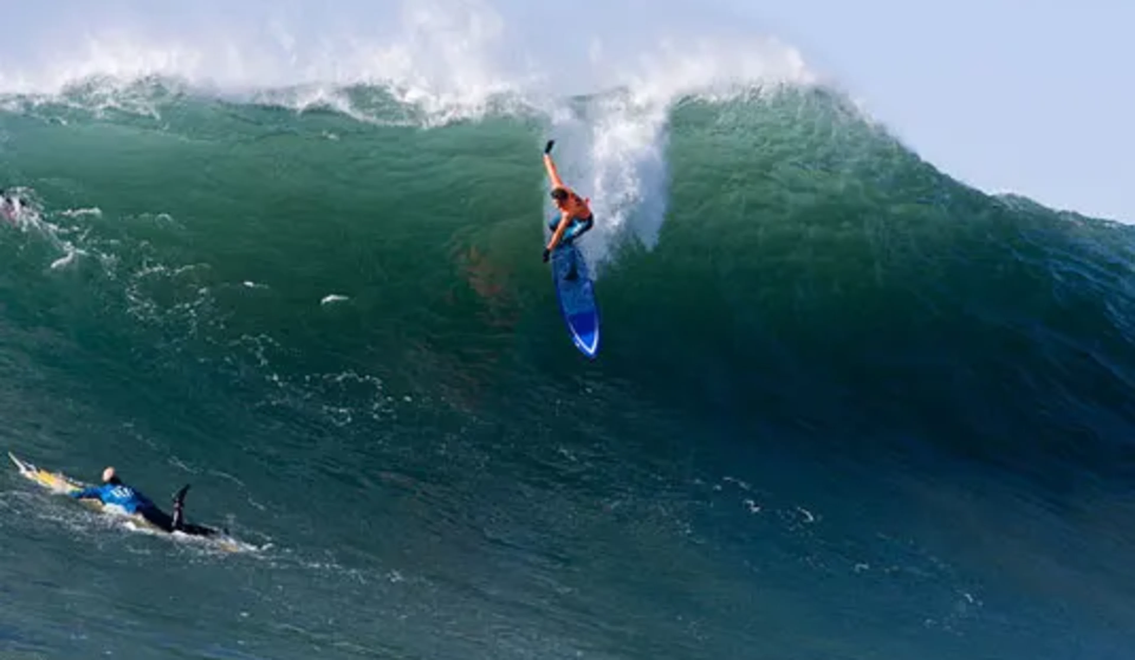 Greg long cortes bank wipeout top