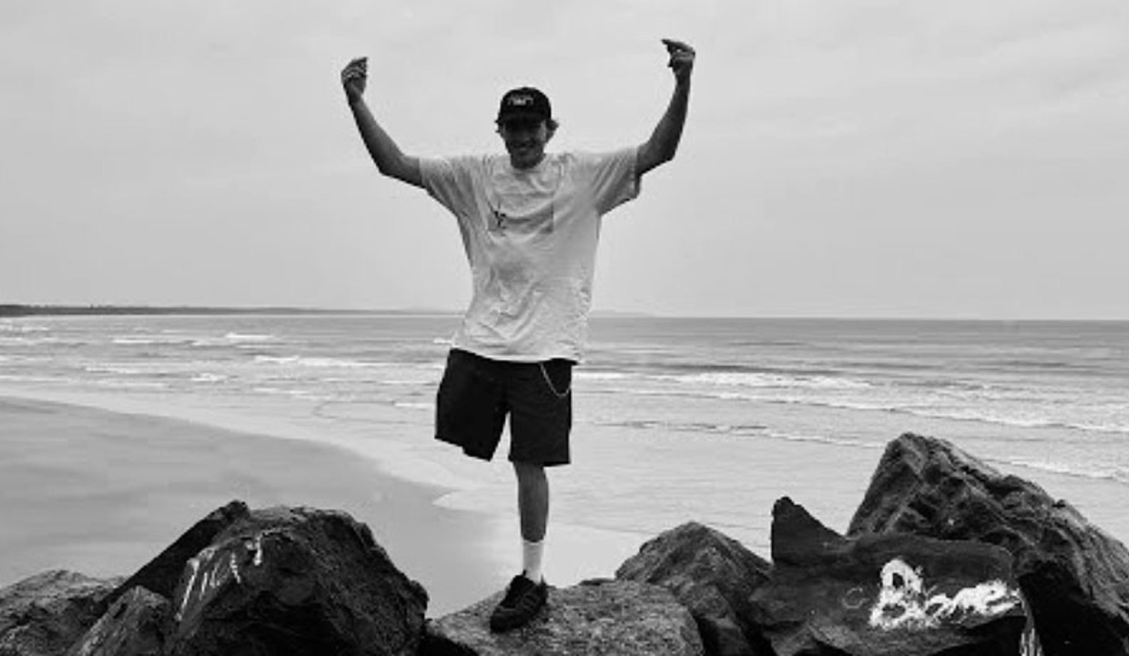 Australian Shark Attack Victim Kai McKenzie Returns To the Water