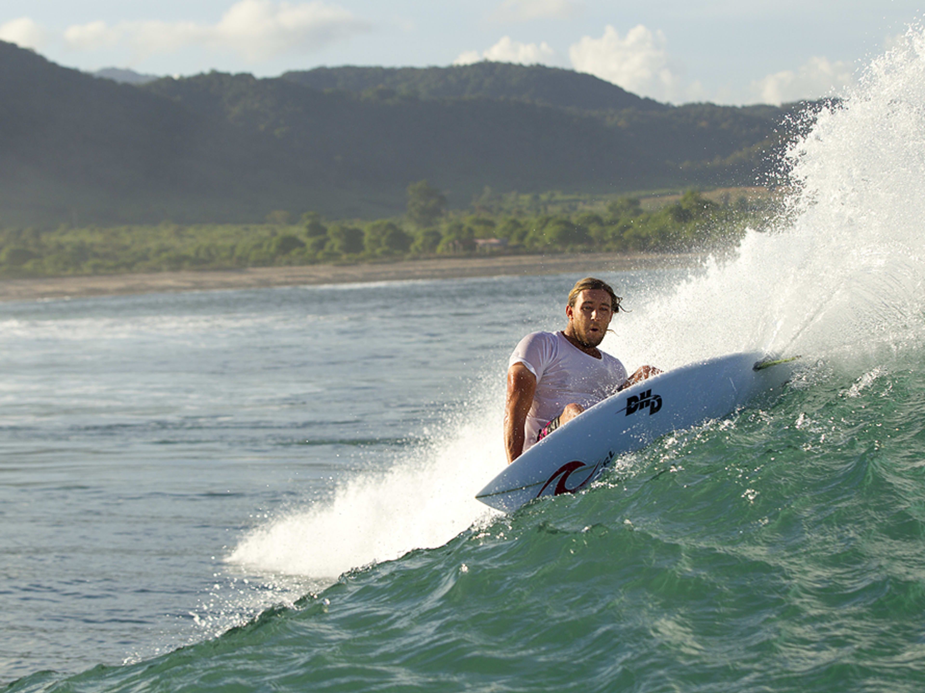matt-wilkinson-indonesia-surfer-magazine