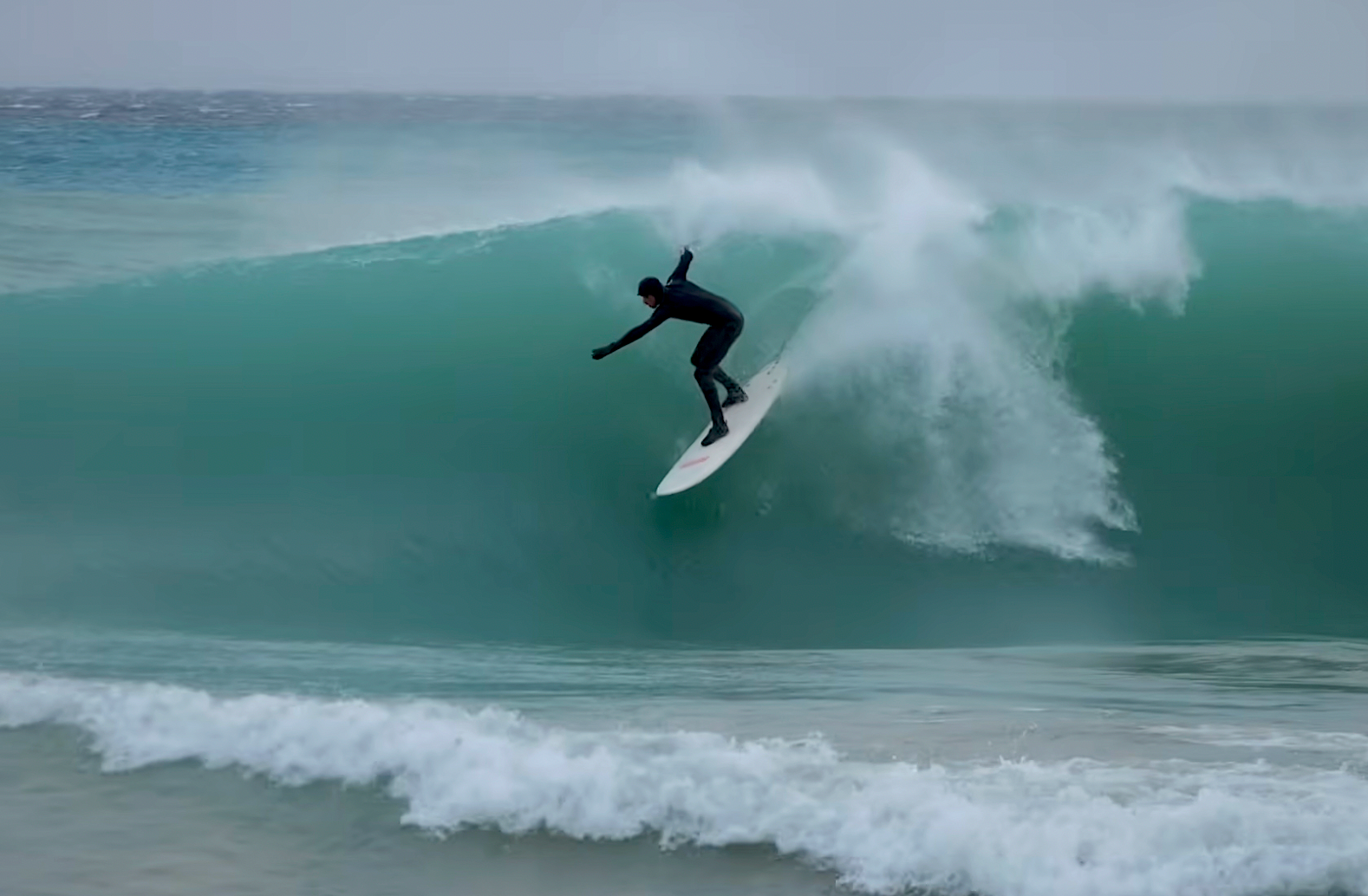 Bomb Cyclone '30 Year Storm' Creates Pumping Surf on The Great