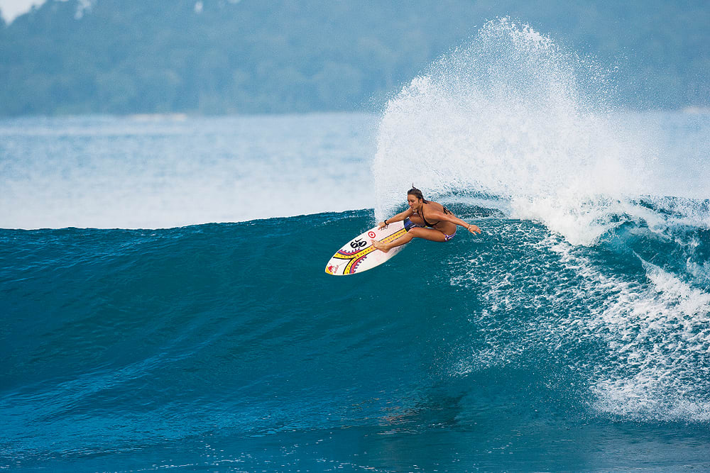 Hot women surfers new arrivals