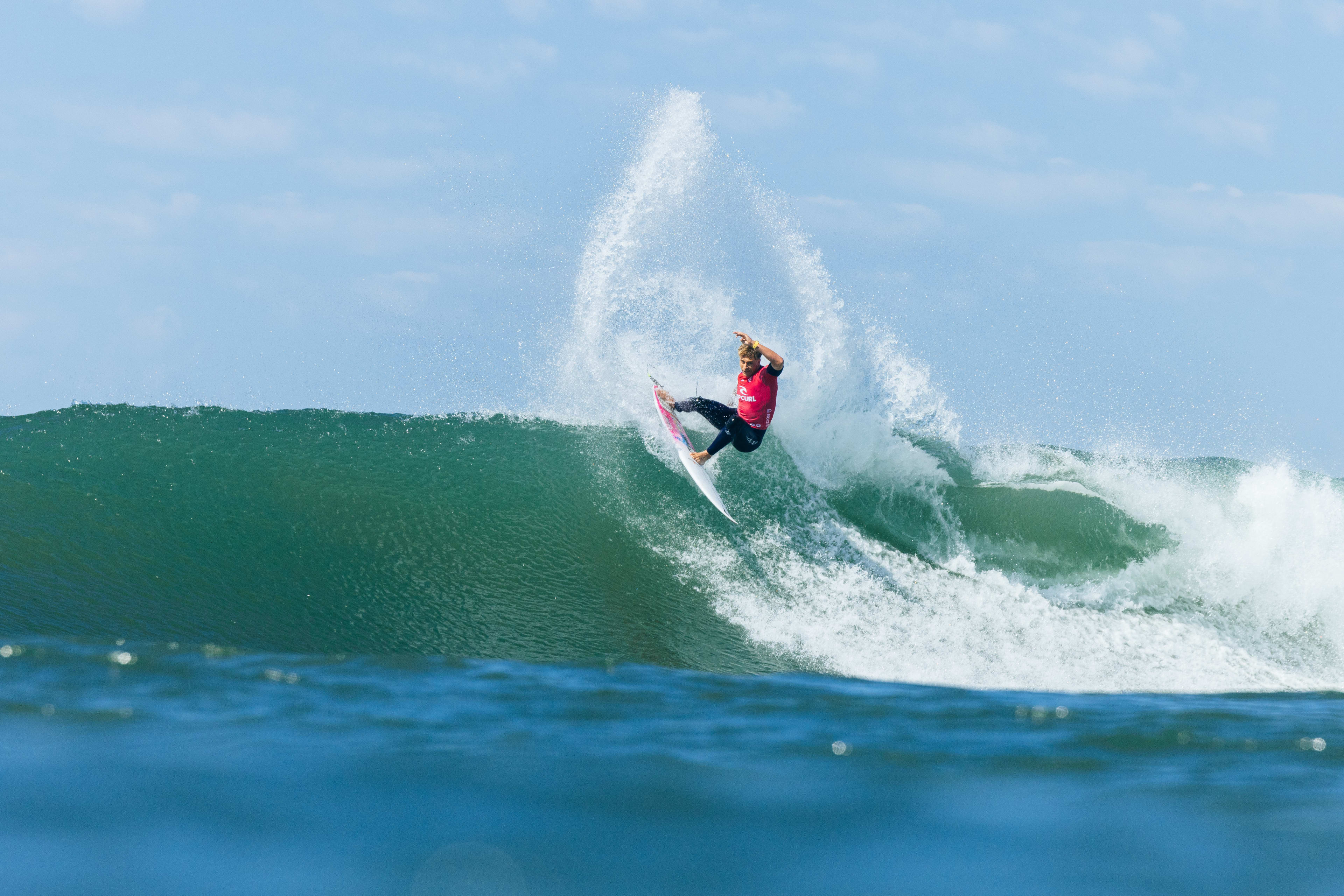 ATLAS OF AUSTRALIAN SURFING マーク•ウォーレン Mark Warren's atlas of Australian surfing : the original