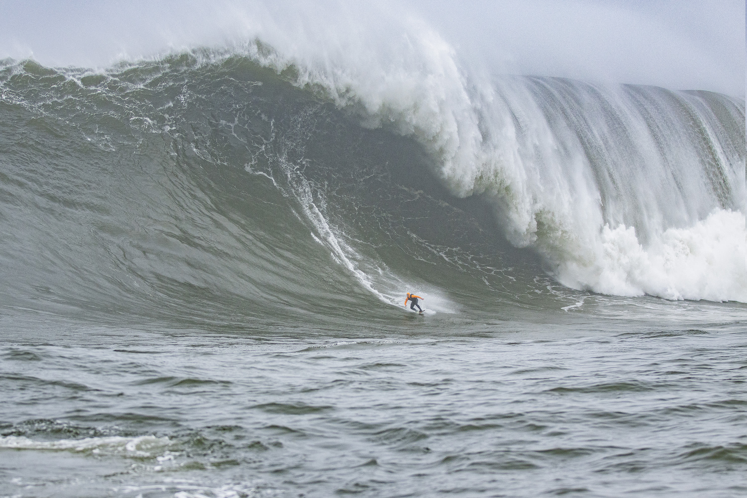 Maverick s 100 Foot Wave and a 23 Year Old s Ride to History