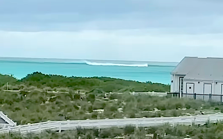 7-Foot Tsunami Waves Strike Midway Atoll; Here’s the Video - Surfer